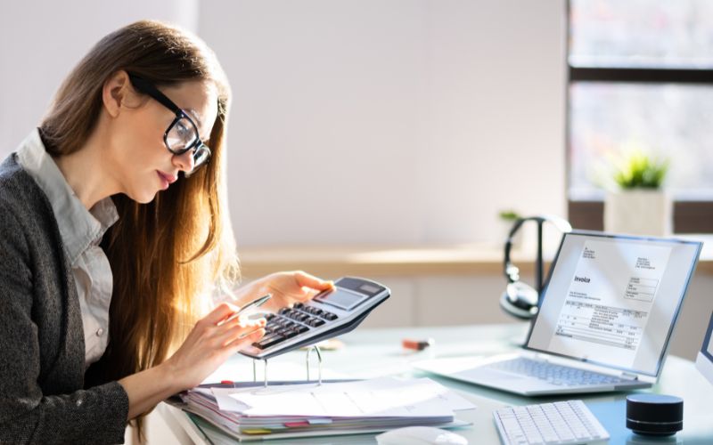 Báo cáo tình hình sử dụng lao động nước ngoài